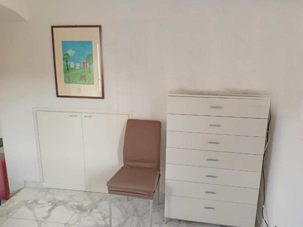 Appartamento 50 Mt Mare Con Parcheggio Riservato Riva Ligure Exterior photo